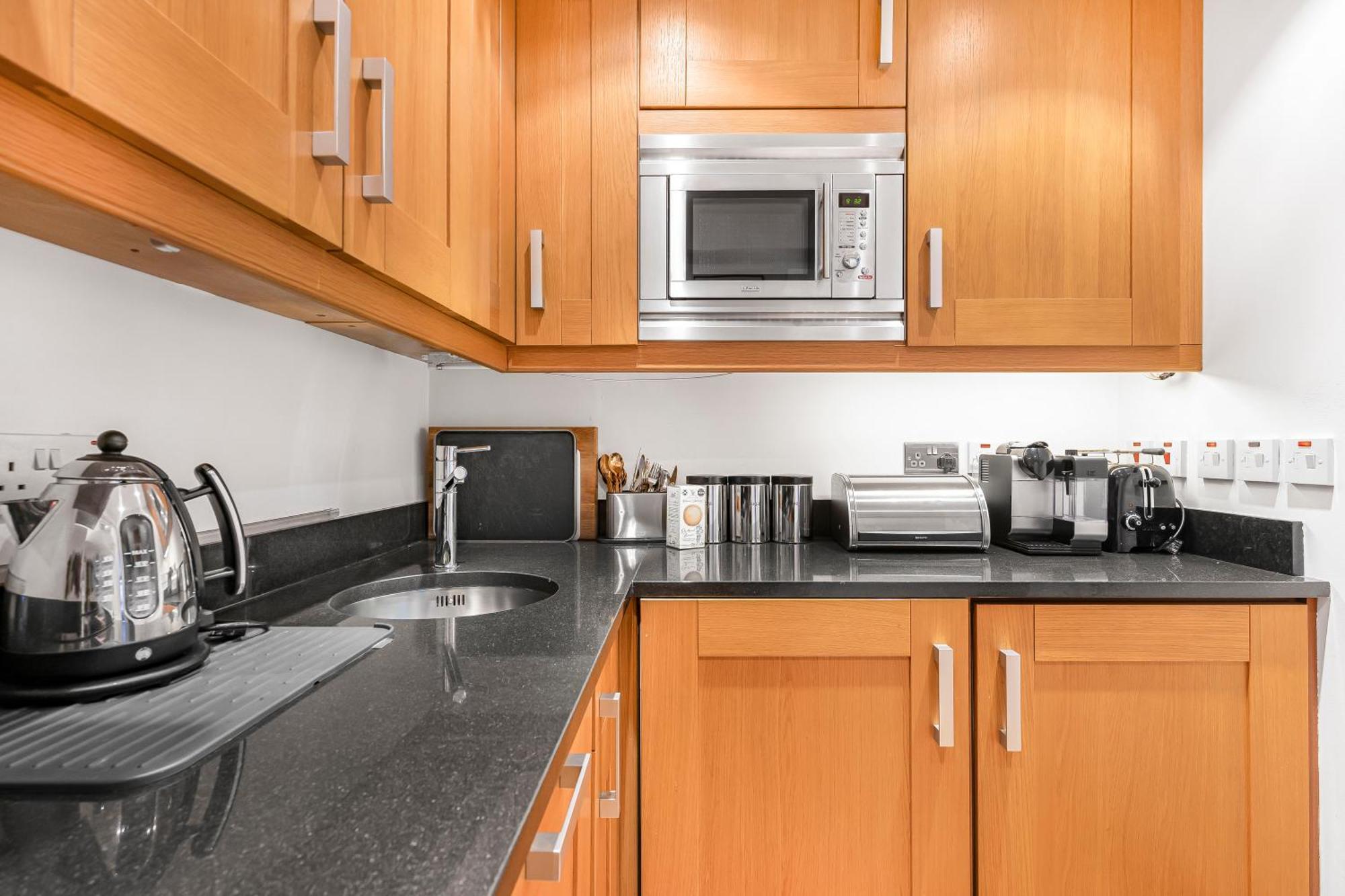 Elegant 1 Bedroom Flat Near Harrods London Exterior foto
